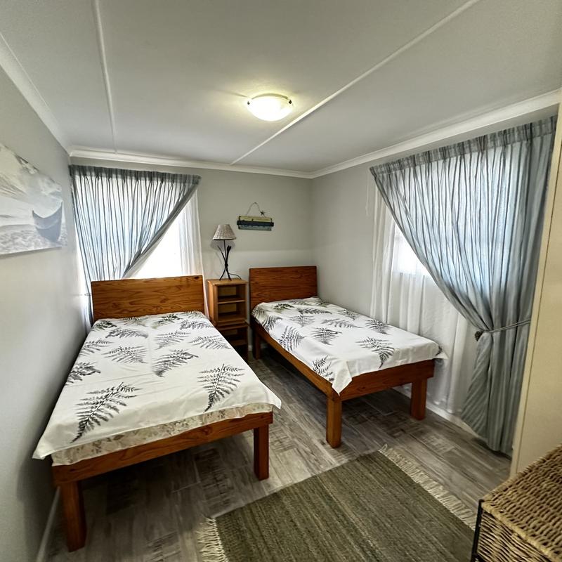 5 Bedroom Property for Sale in Reebok Western Cape